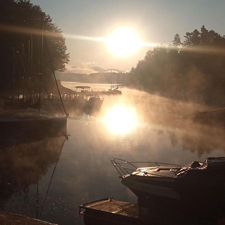 Jacht Elektryczny Bez Patentu Solina  Esterno foto