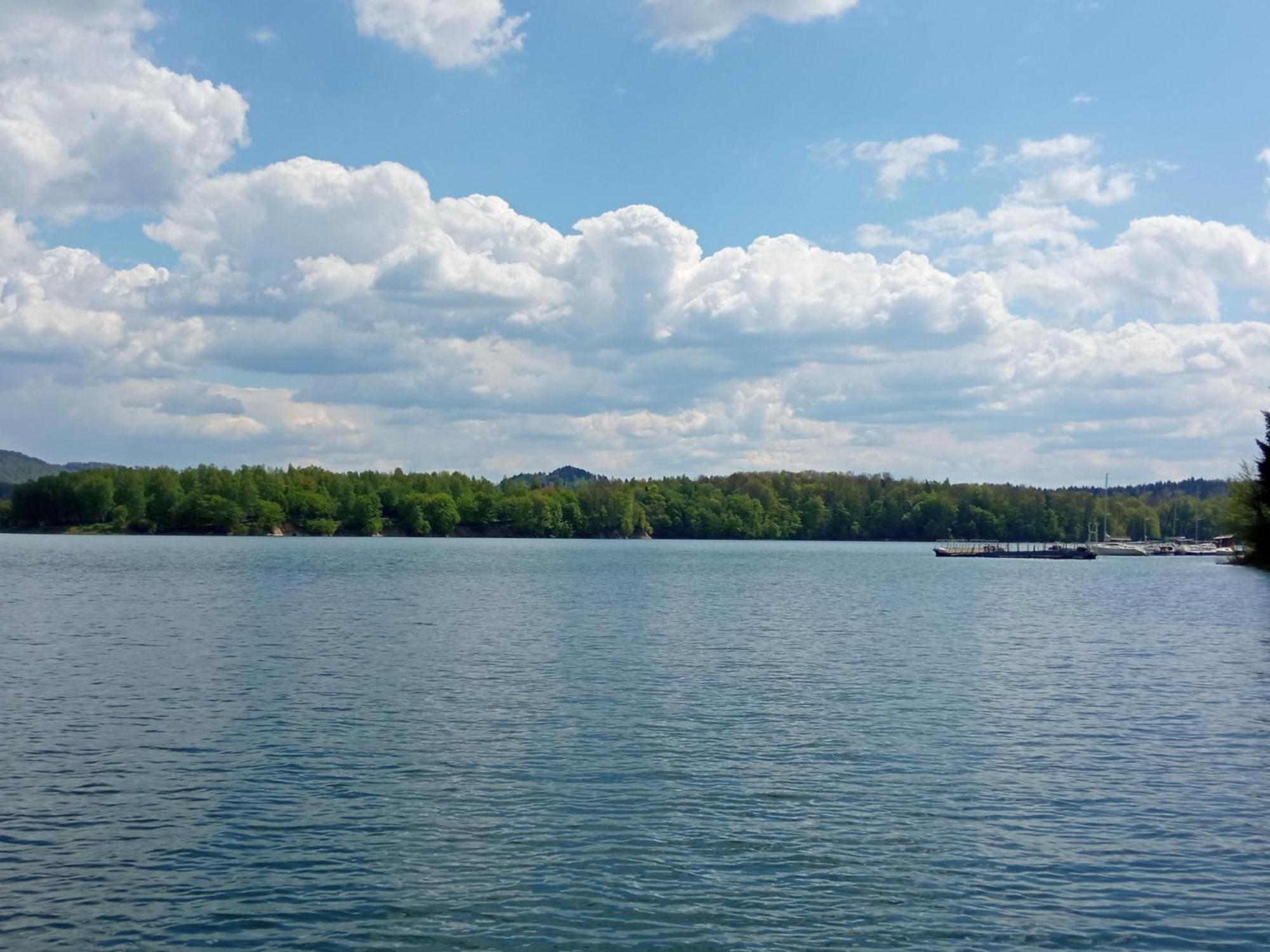 Jacht Elektryczny Bez Patentu Solina  Esterno foto